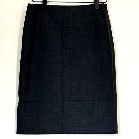 Theory Gray Skirt - Size 0 - Picture 1 of 9